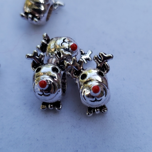 ✅6/$20.   Euro Beads - Reindeer - Picture 3 of 3